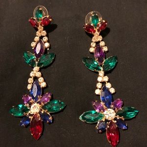 Classy earrings